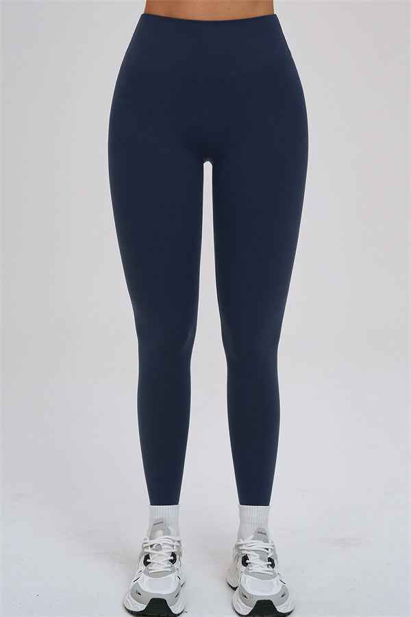 The Svelte Tank Top Leggings 2-Piece Set