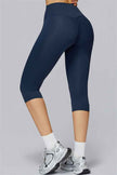 The FlexCore Sports Bra Capri Leggings 2-Piece Set