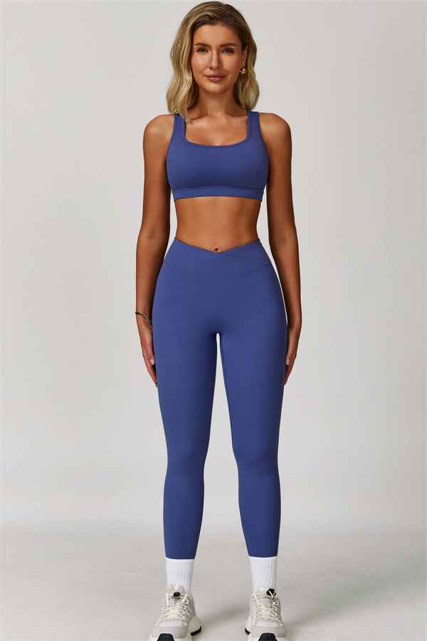 The Lavish Sports Bra Leggings 2-Piece Set
