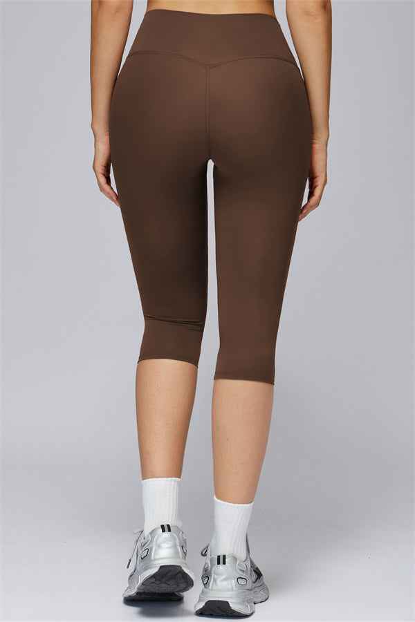 The FlexCore Crop Tank Capri Leggings 2-Piece Set