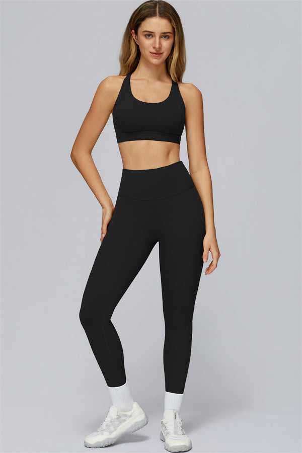 The Elle Form Sports Bra Leggings 2-Piece Set