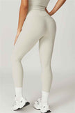 The Dynamic Crop Top Leggings 2-Piece Set