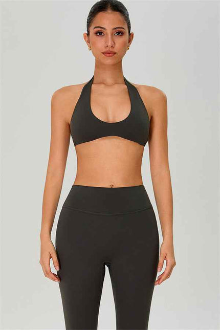 The Solid Sports Bra Leggings 2-Piece Set