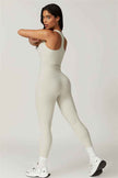 The Dynamic Crop Top Leggings 2-Piece Set