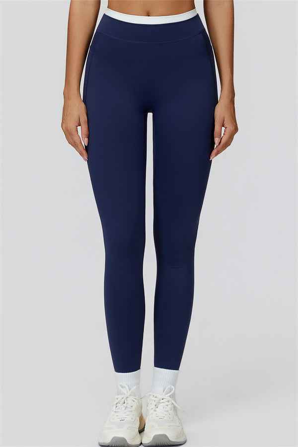 The Canyon Sports Bra Leggings 2-Piece Set