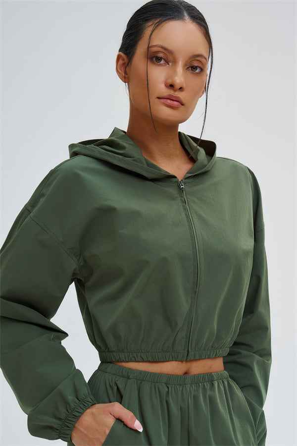 The Svelte UV protection Crop Hoodie Sweatpants 2-Piece Set