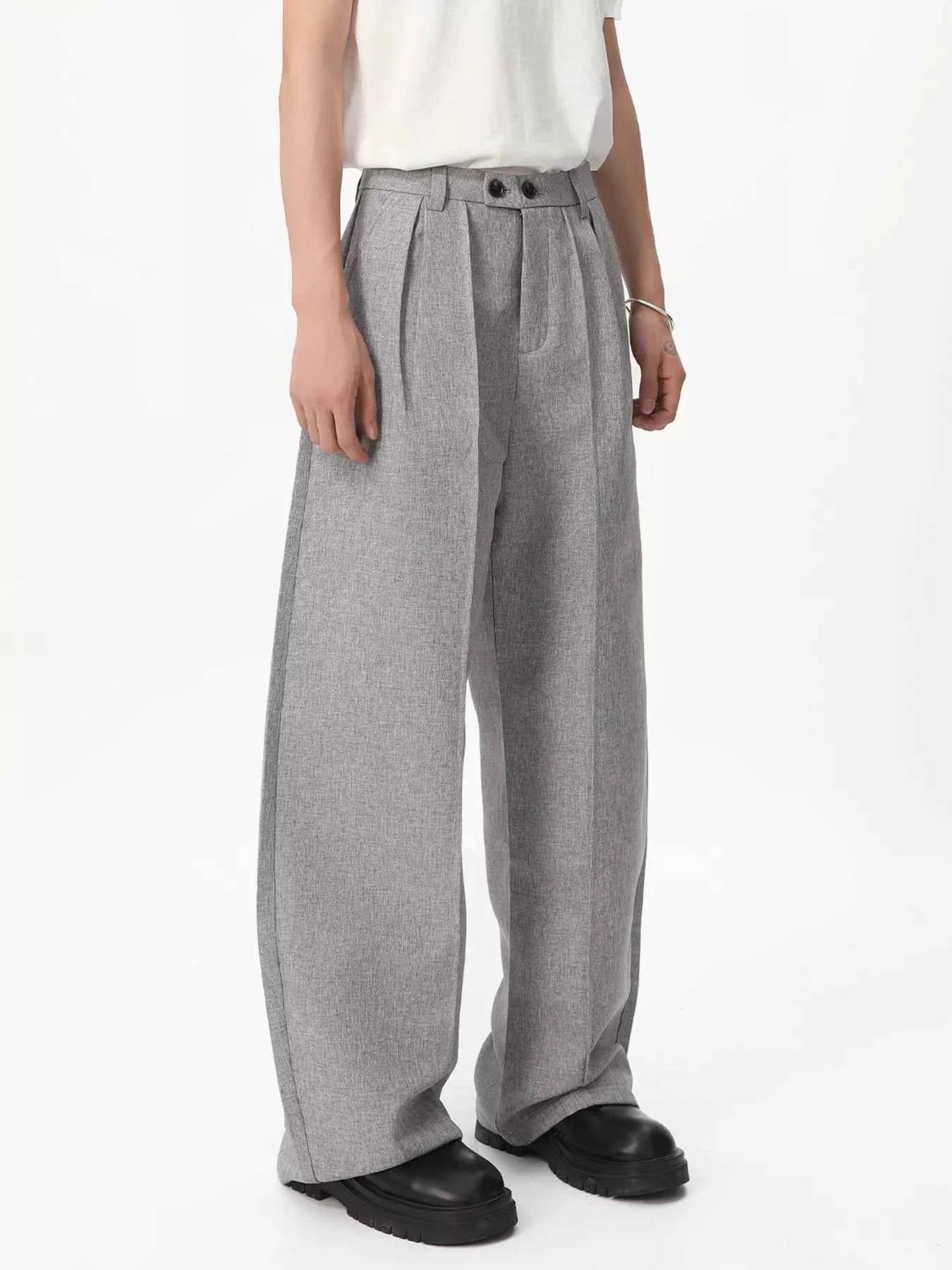 Men's Wide-Leg Pleated Pants