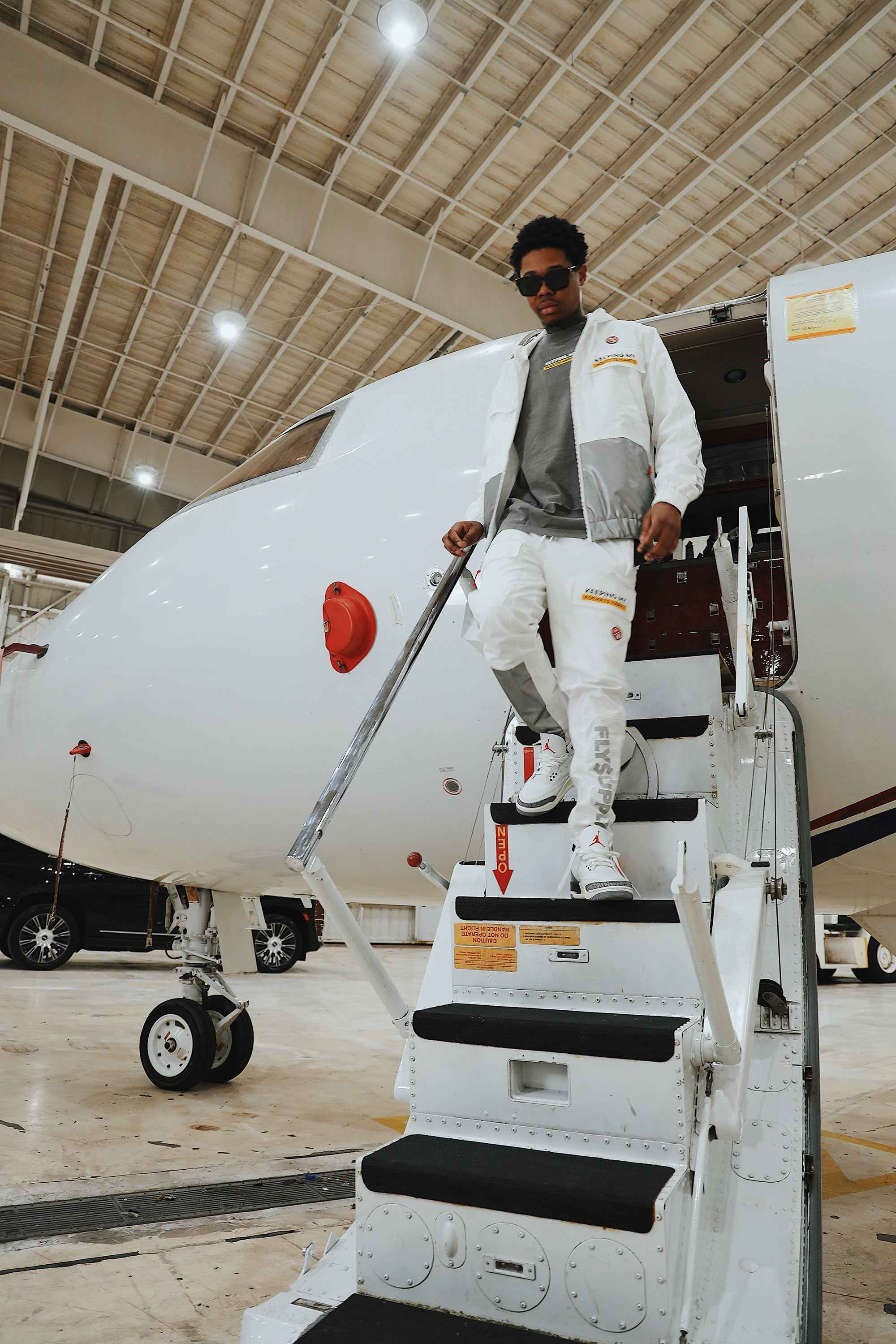 Happy Pockets Jogger (White)