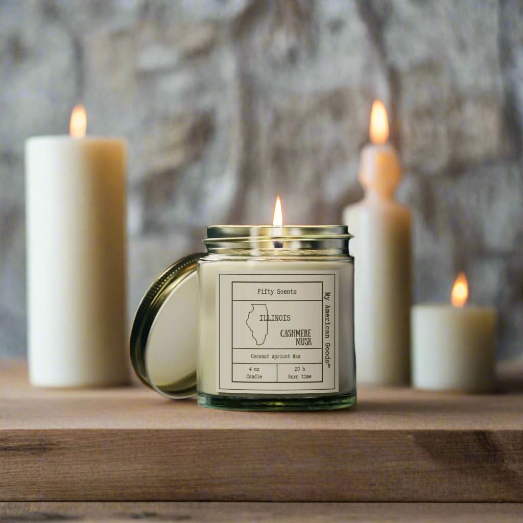 Illinois - Coconut Apricot Scented Candle | Cashmere Musk Aroma | Home Fragrance