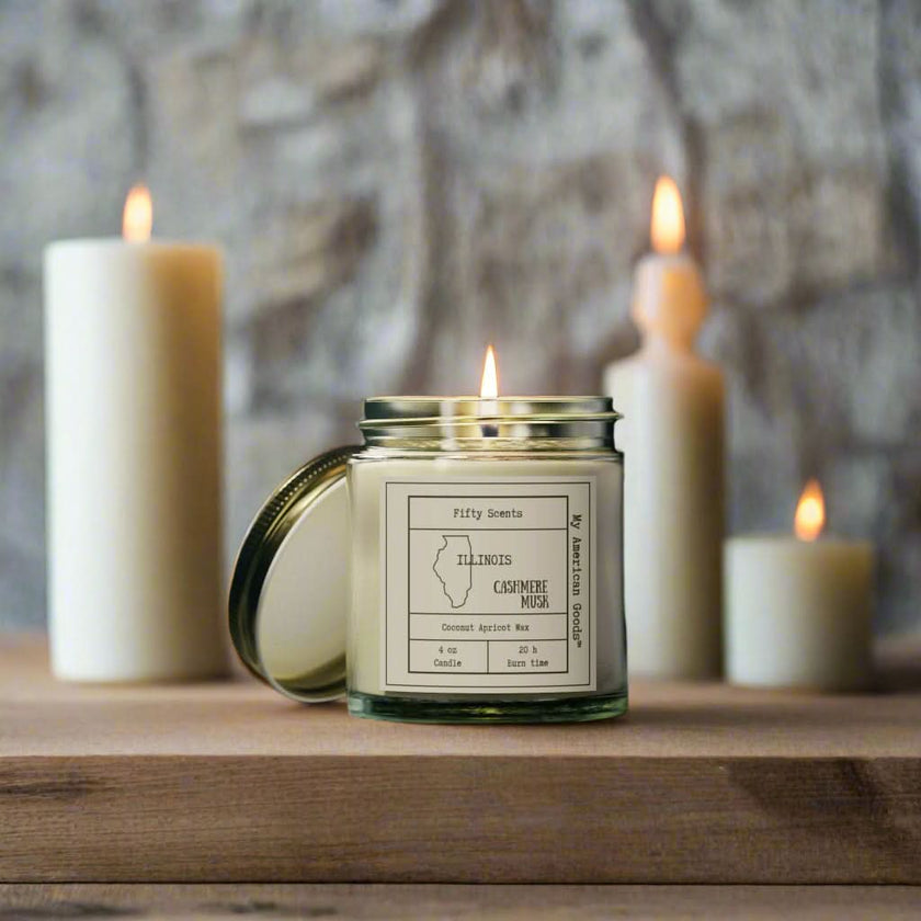 Illinois - Coconut Apricot Scented Candle | Cashmere Musk Aroma | Home Fragrance
