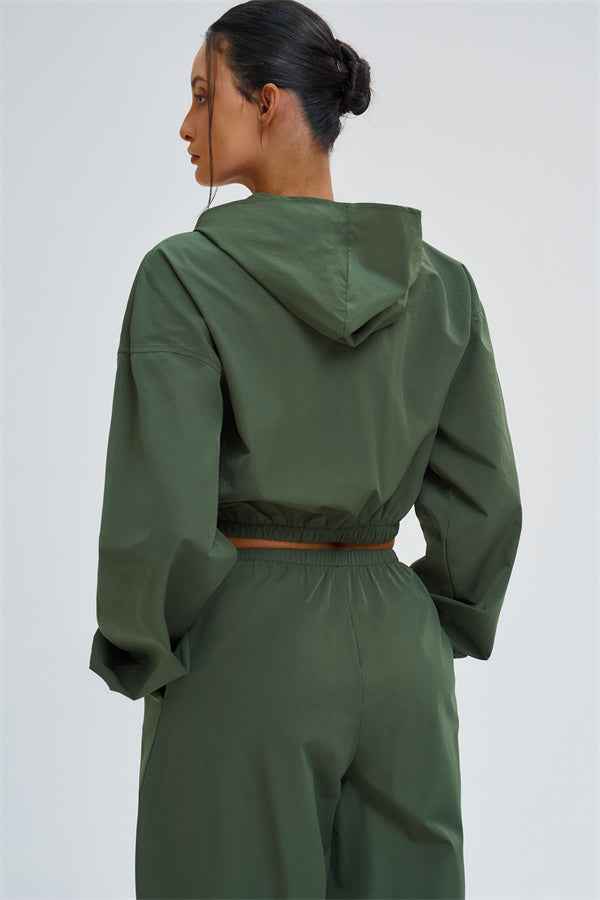 The Svelte UV protection Crop Hoodie Sweatpants 2-Piece Set