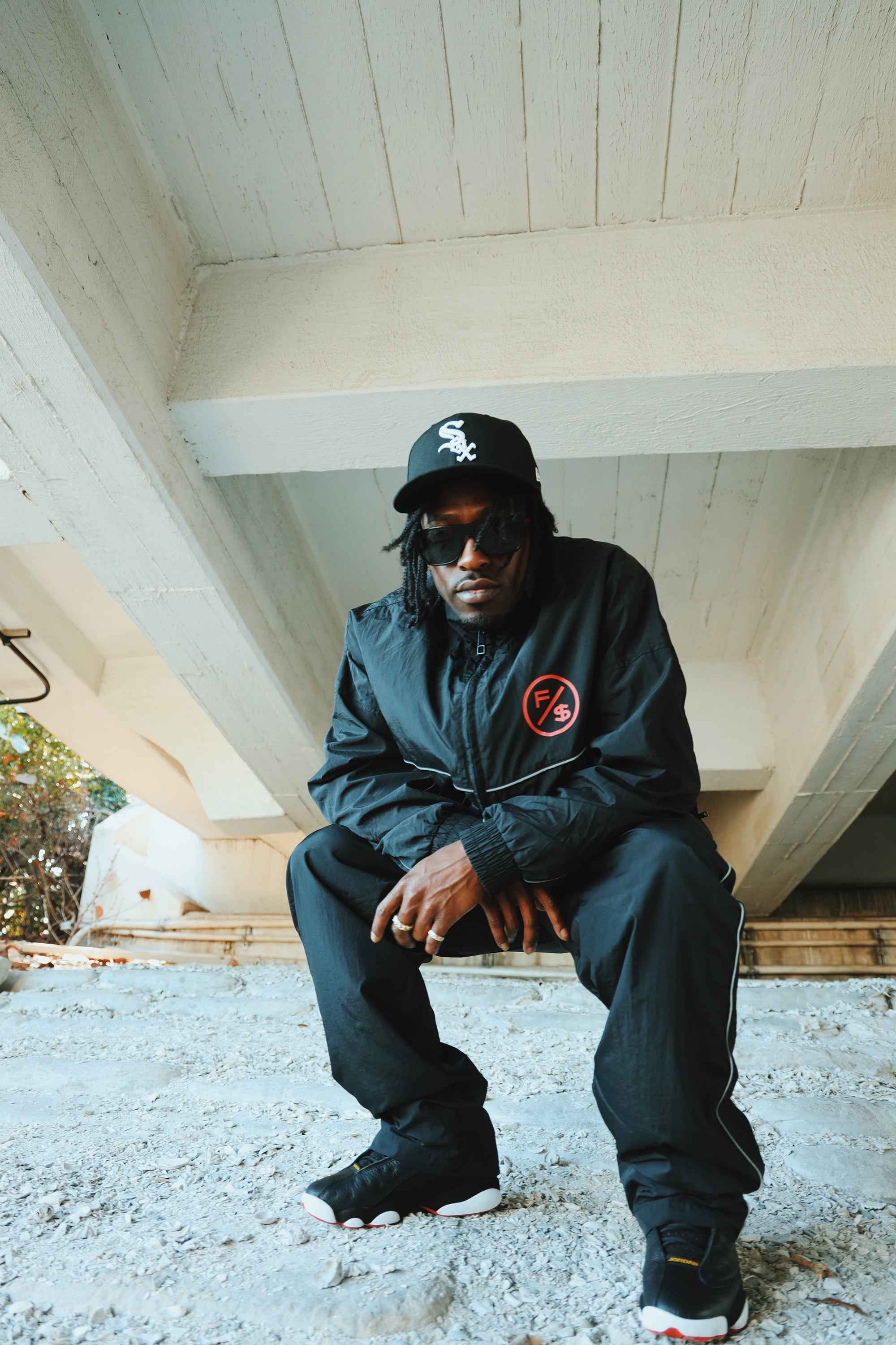 MOTION Nylon Pants (BRED)