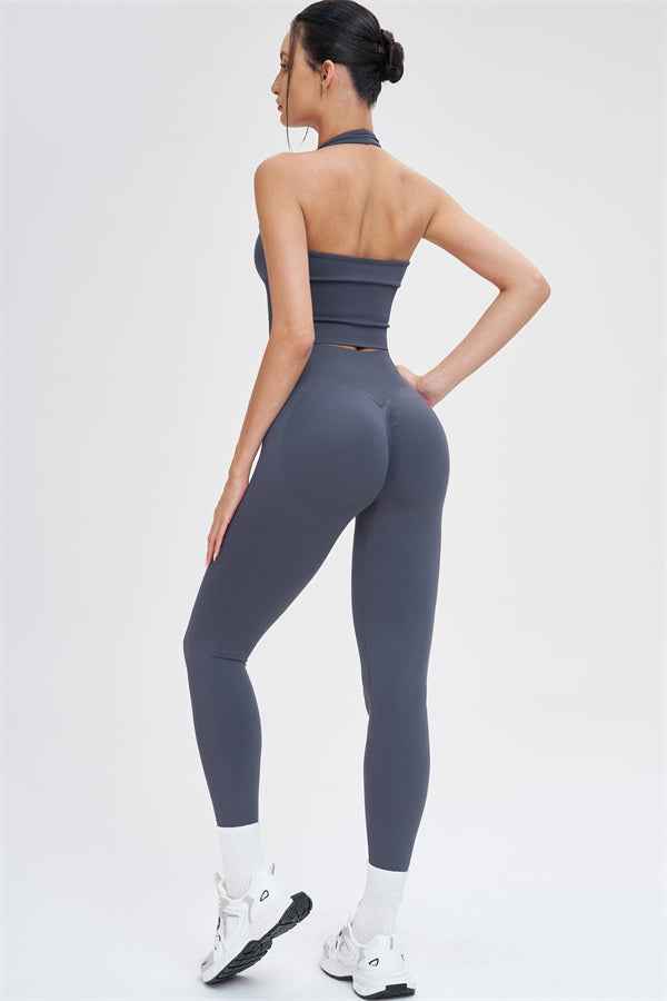 The Whim Sports Bra Leggings 2-Piece Set