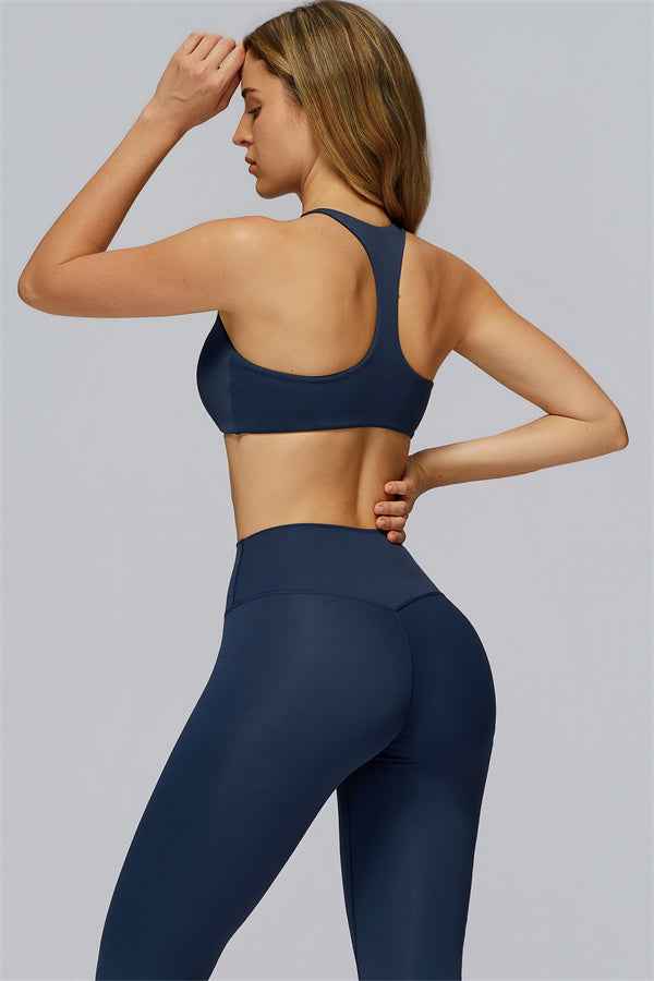 The FlexCore Sports Bra Capri Leggings 2-Piece Set