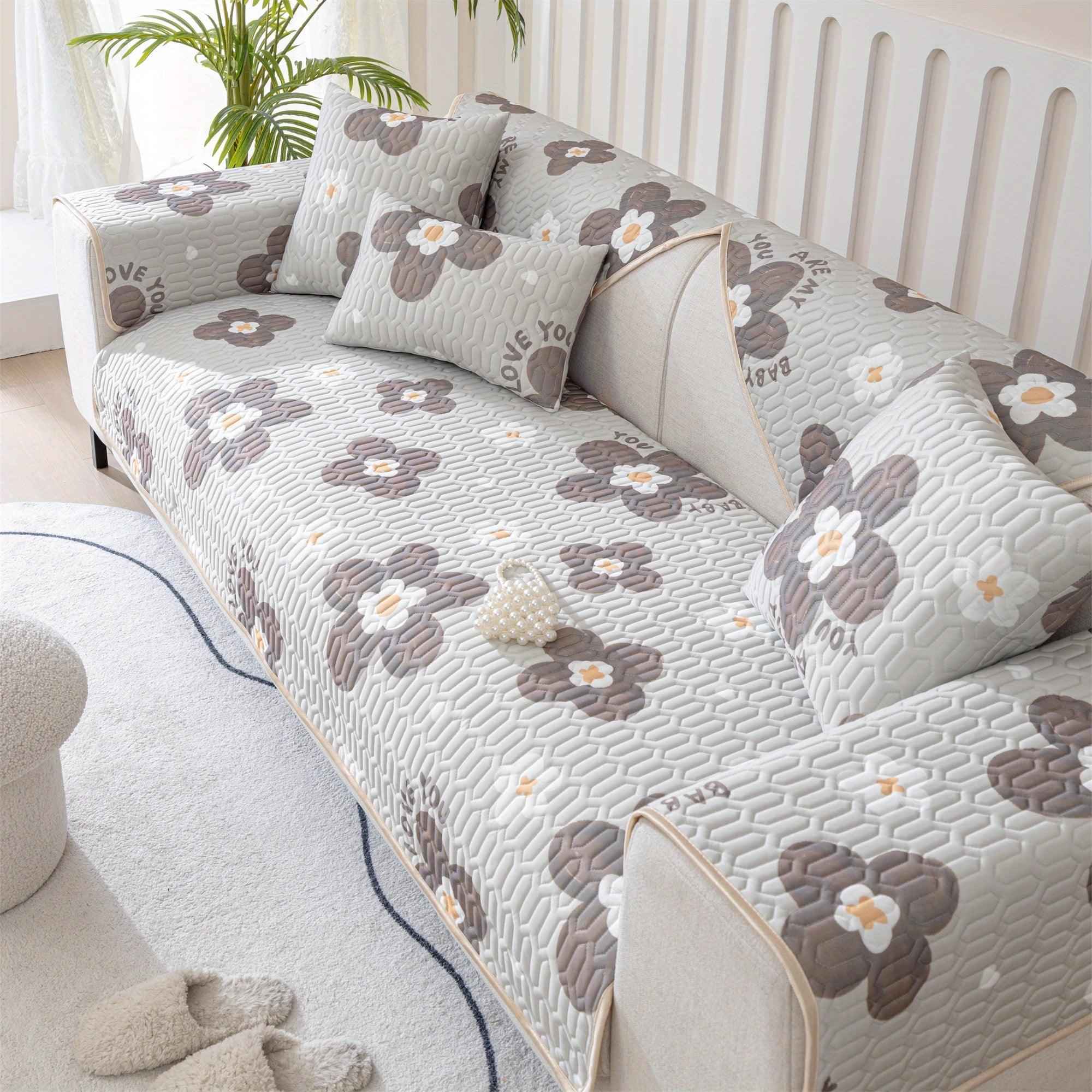 Cooling Ice Silk Dog Proof Couch Cover - Protect Your Sofa in Style