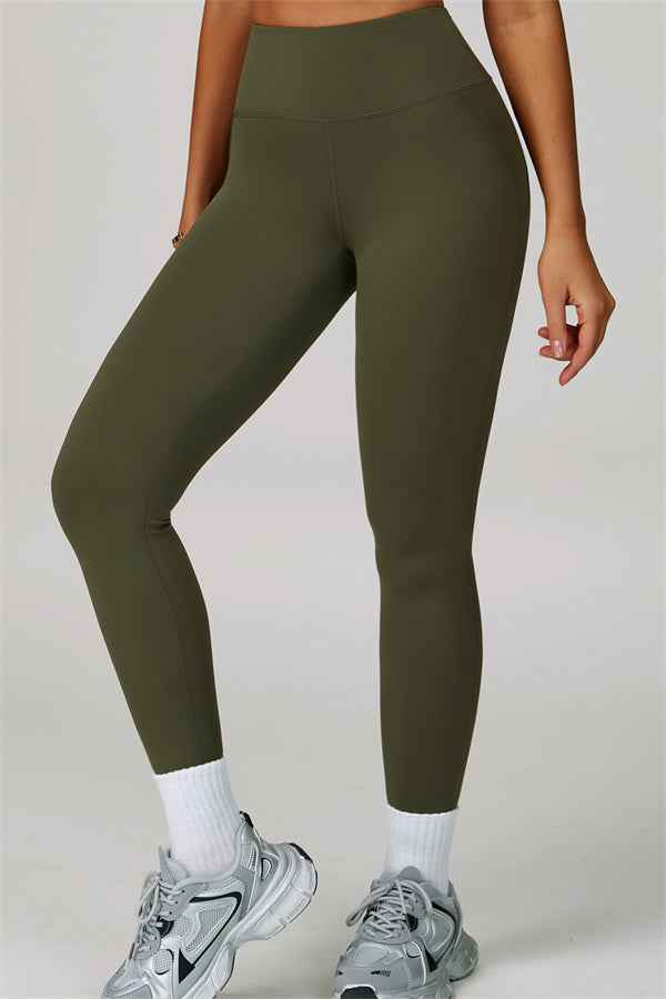 The Bold Cross Back Sports Bra Leggings 2-Piece Set