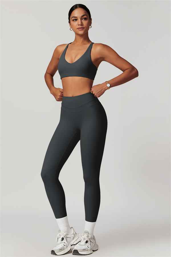 The Enigma Sports Bra Leggings 2-Piece Set