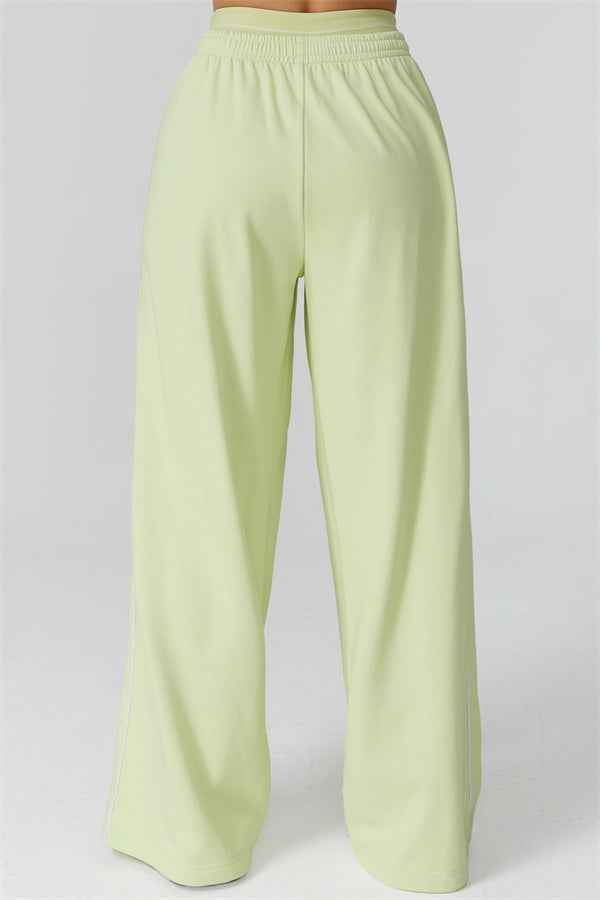 The Amara Sweatshirt Pants 2-Piece Set