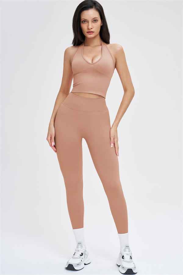 The Whim Sports Bra Leggings 2-Piece Set