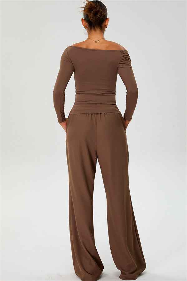 The Rush Off-shoulder T-shirt Sweatpants 2-Piece Set