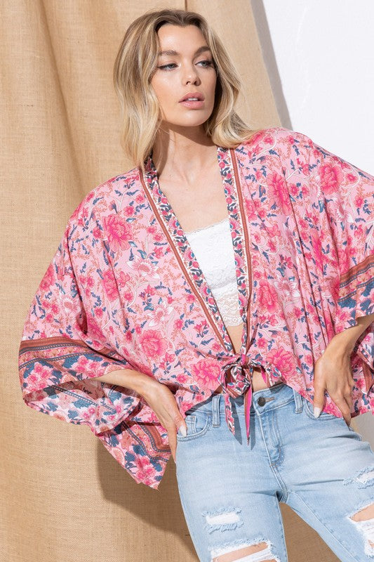 Lightly Woven Floral Kimono Cardigan - Pikemla