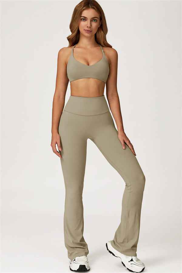 The Lily Sports Bra Flared Leggings 2-Piece Set