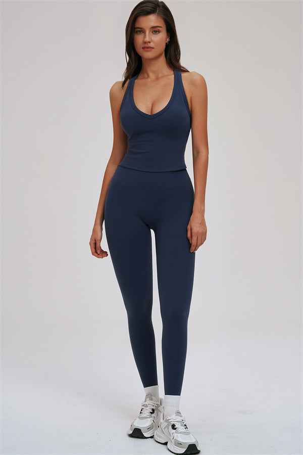 The Svelte Tank Top Leggings 2-Piece Set