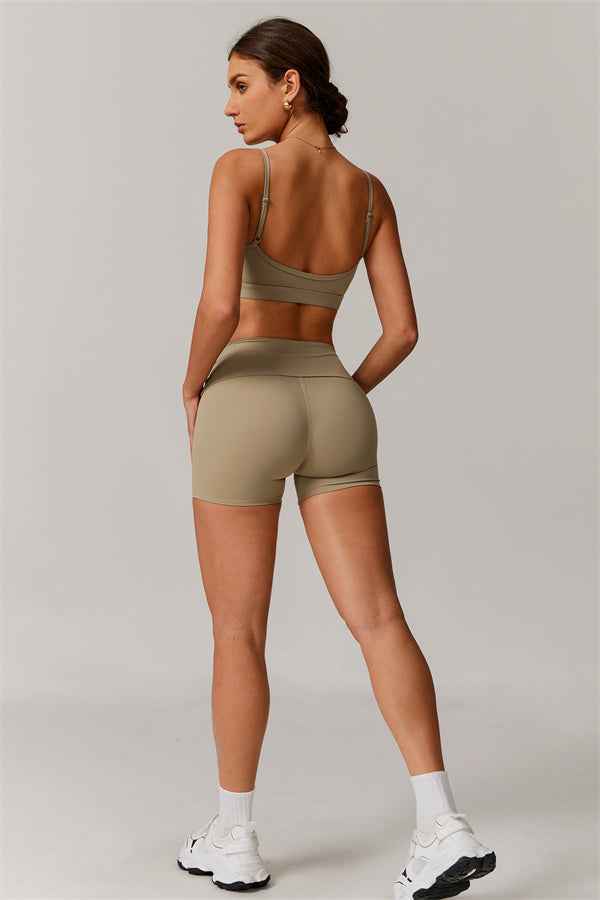 The Vigor Sports Bra Shorts 2-Piece Set