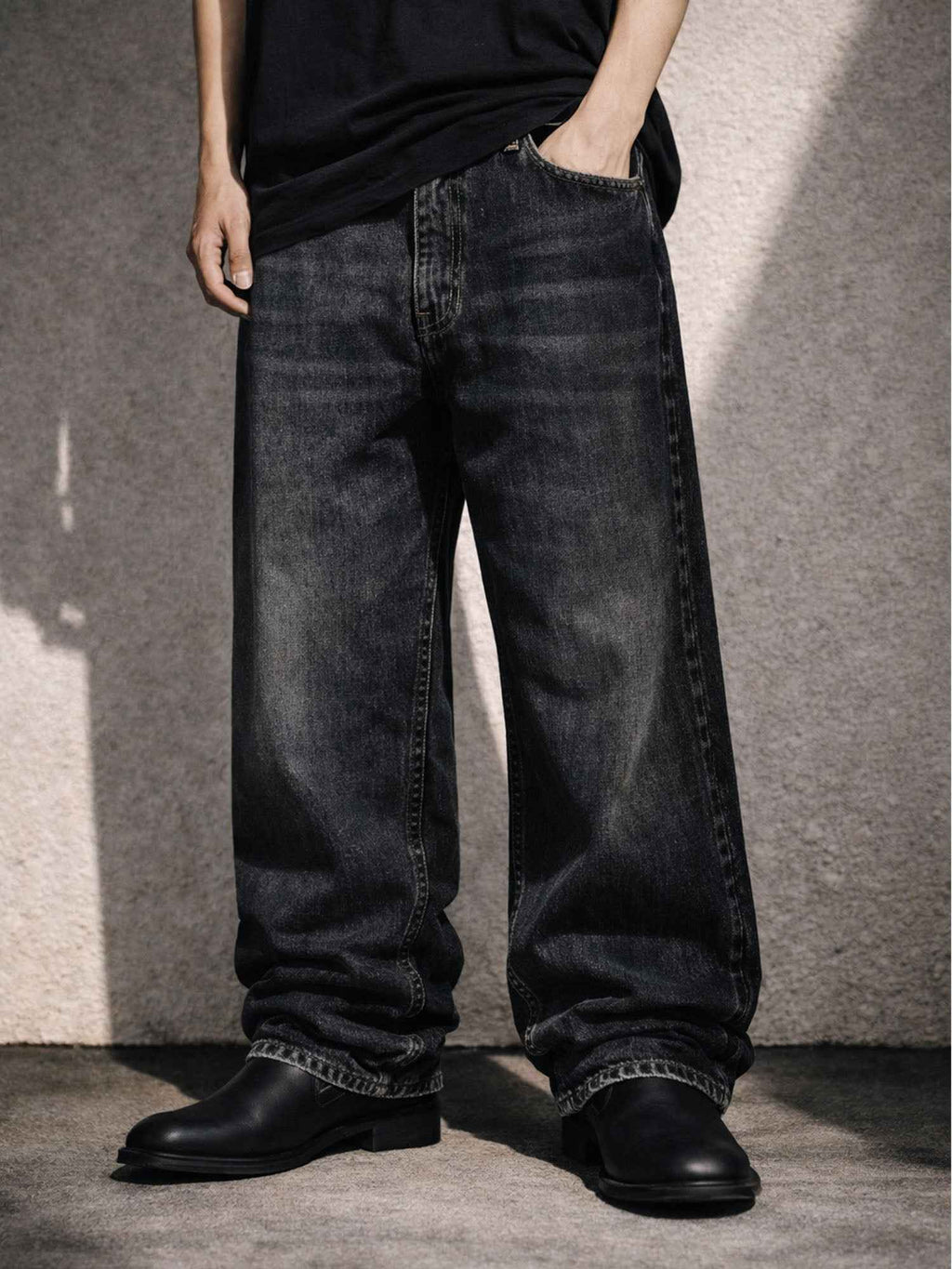 BLACK WASH BAGGY DENIM