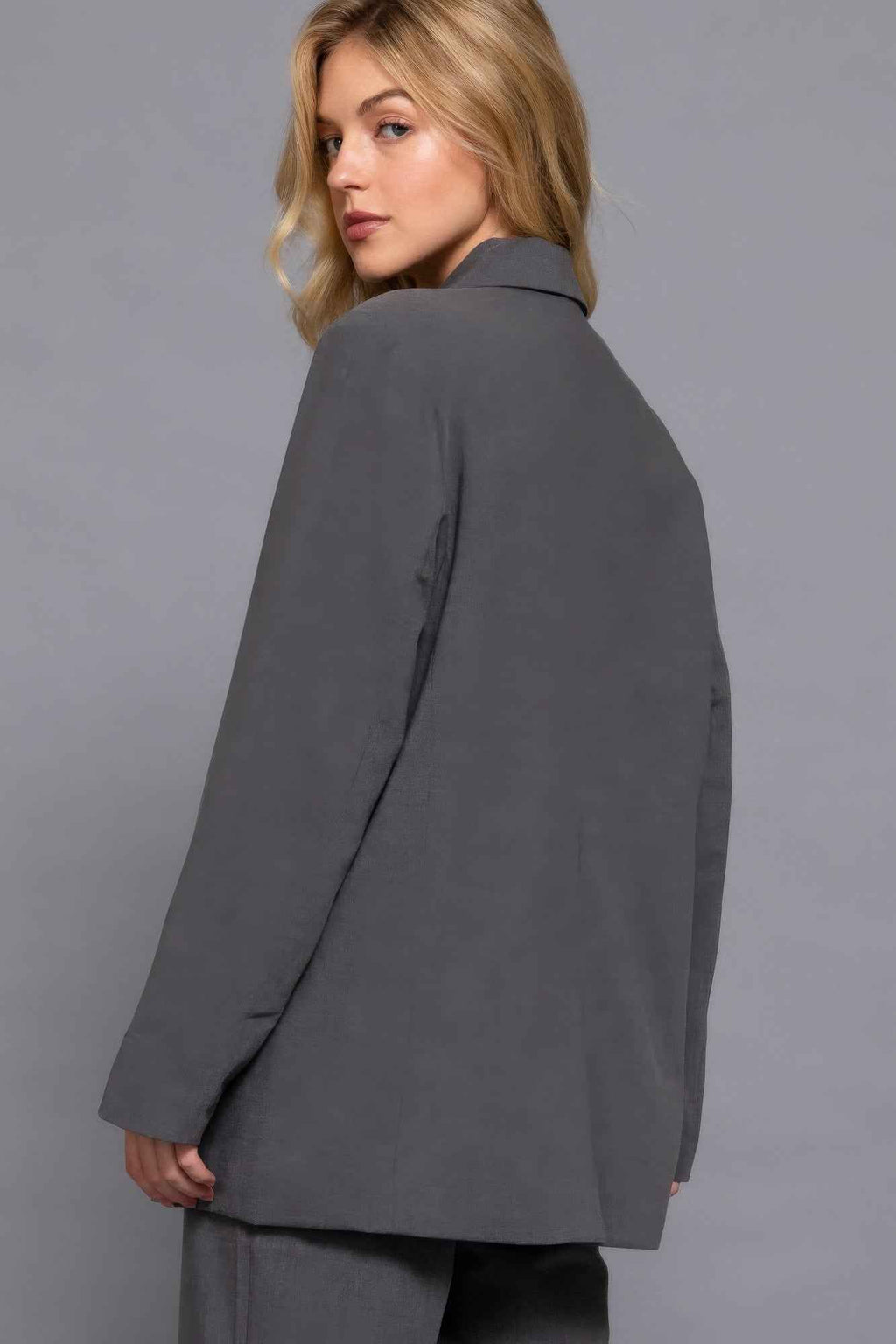 Long slv front button closure blazer - Pikemla