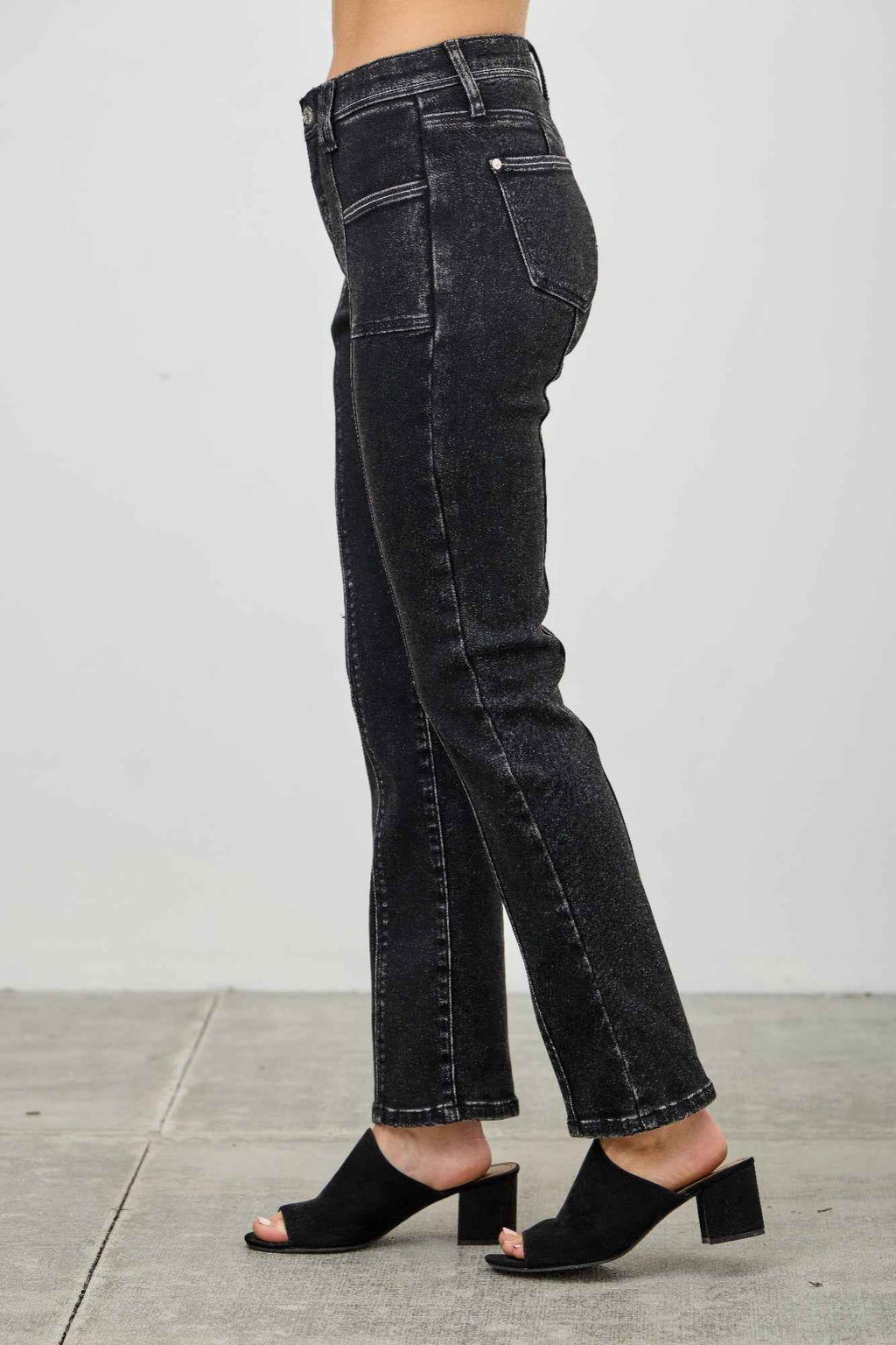 Mid Rise Slim Straight In Black Acid