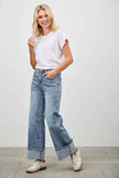 Mid Rise Cuffed Jeans With Stretch