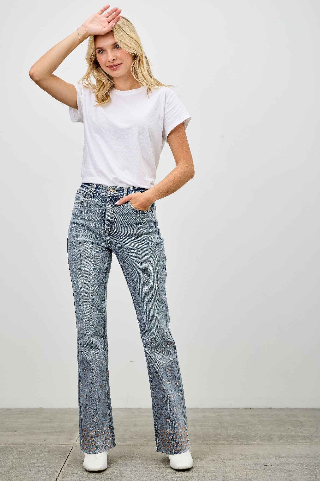 High Rise Kick Flare With Rhinestone