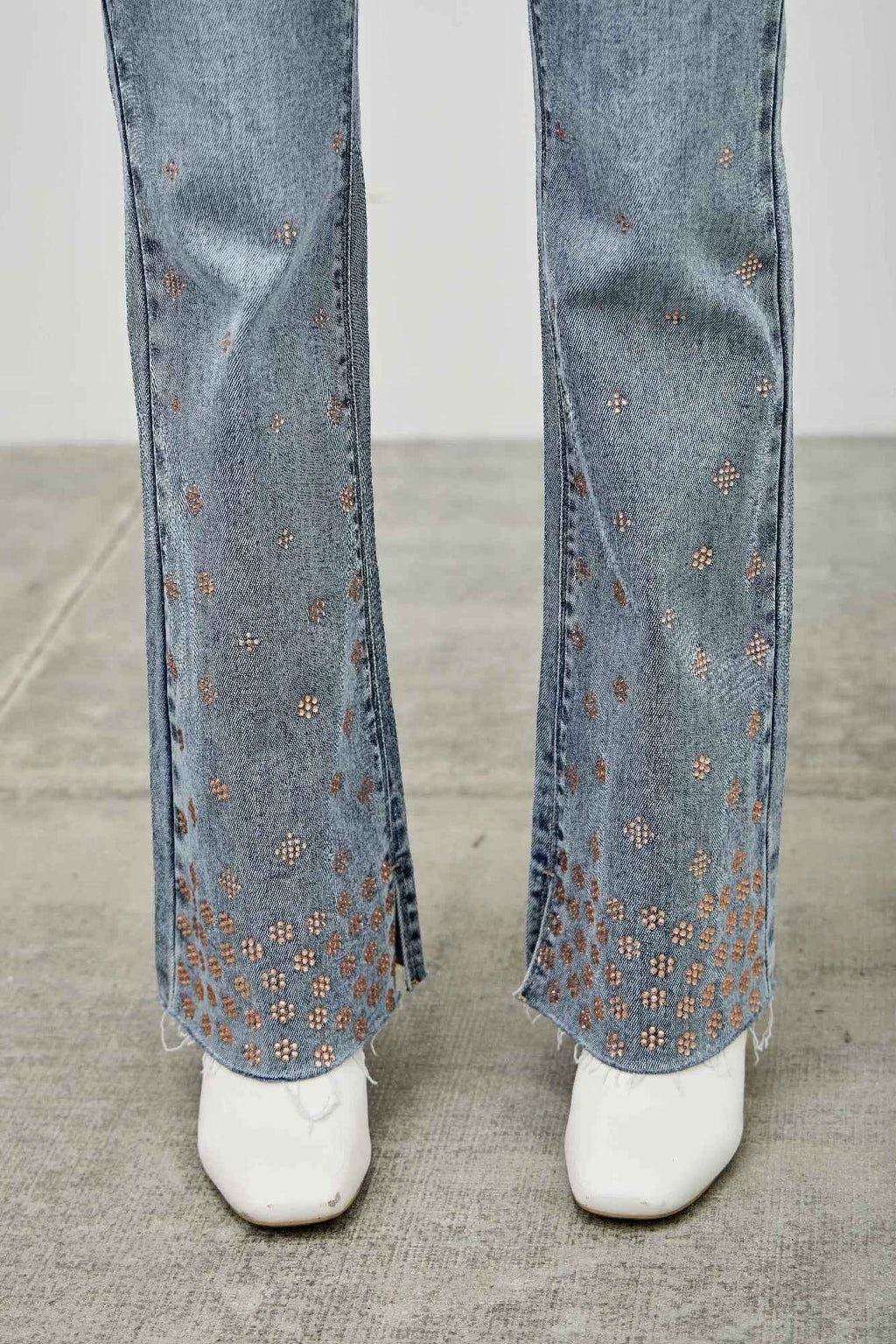 High Rise Kick Flare With Rhinestone