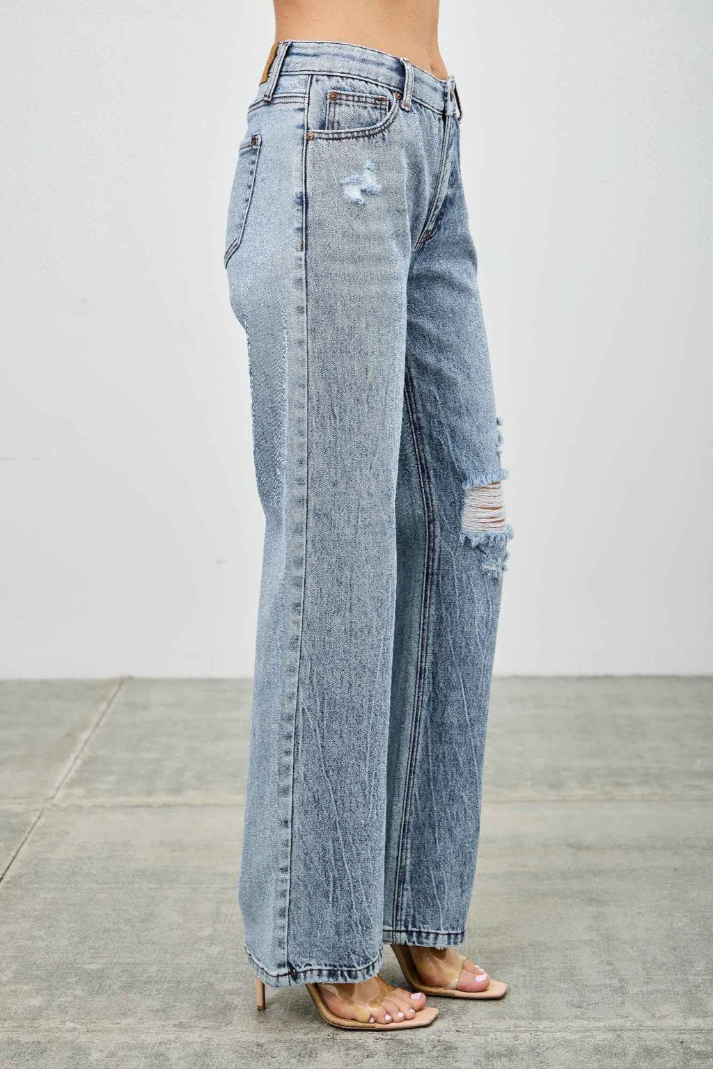 Mid Rise Relaxed Straight With Destroy