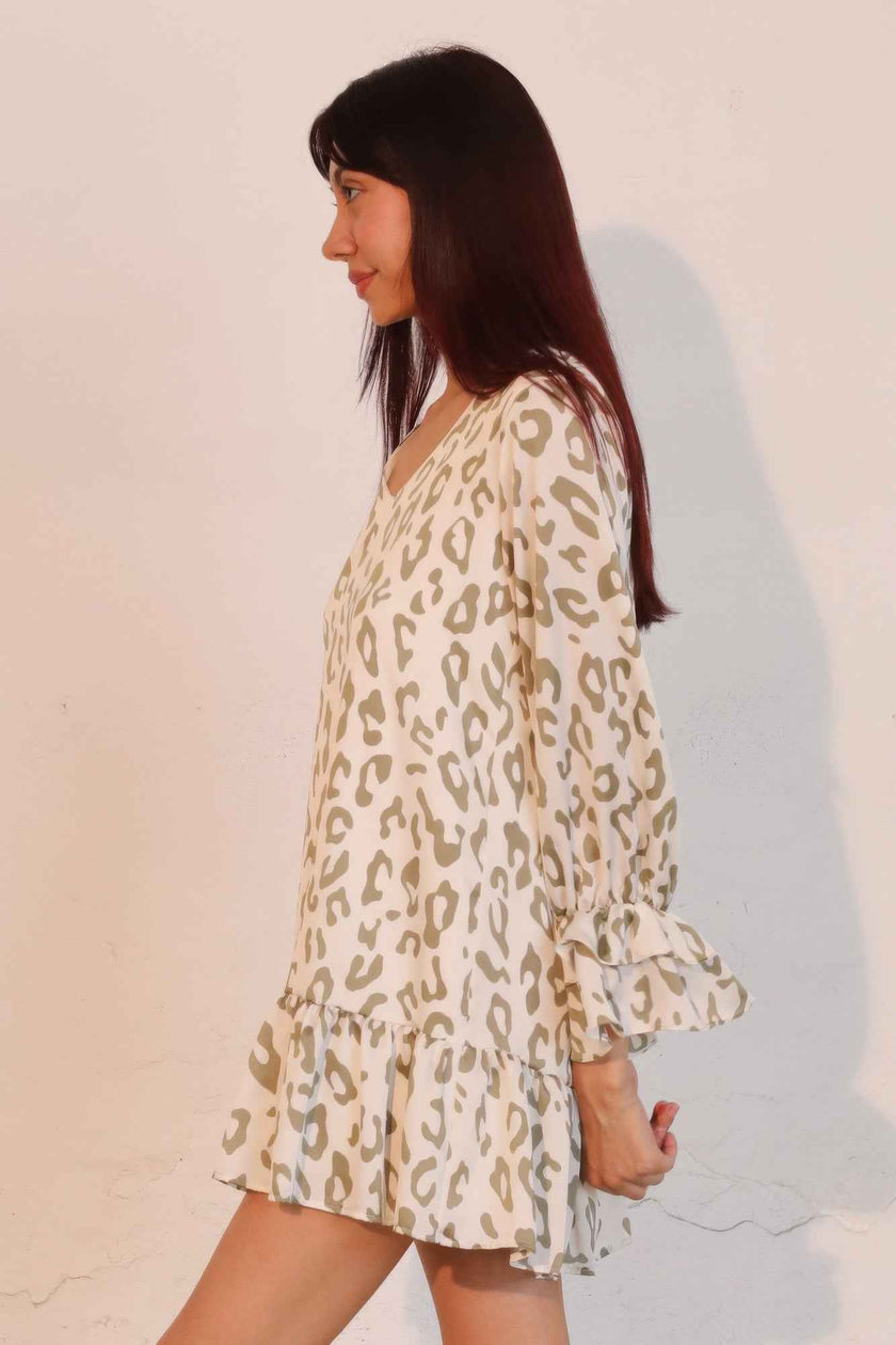 Simple Leopard Dress With Ruffle Cuff