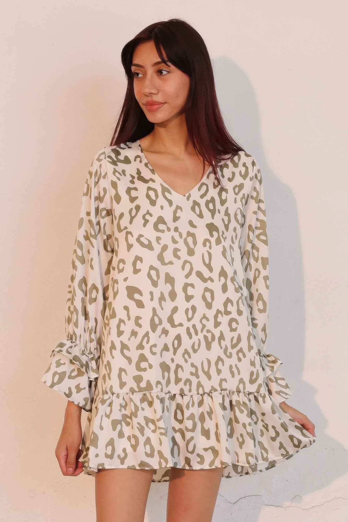 Simple Leopard Dress With Ruffle Cuff
