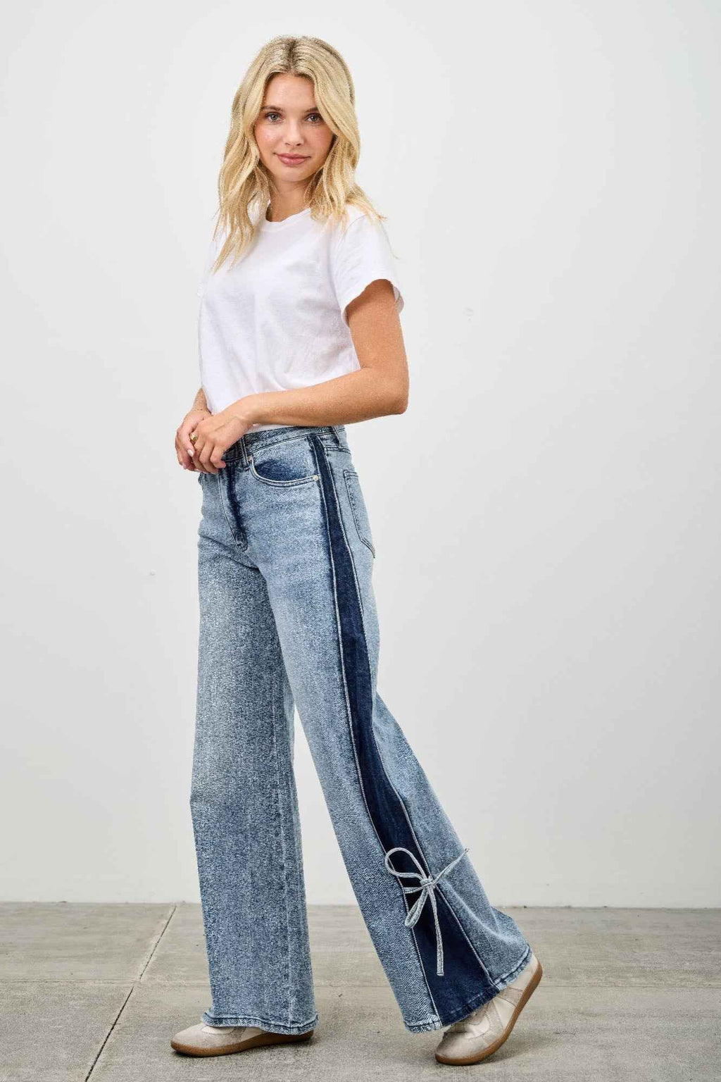 Mid Rise Contrast Wide Leg With Tie