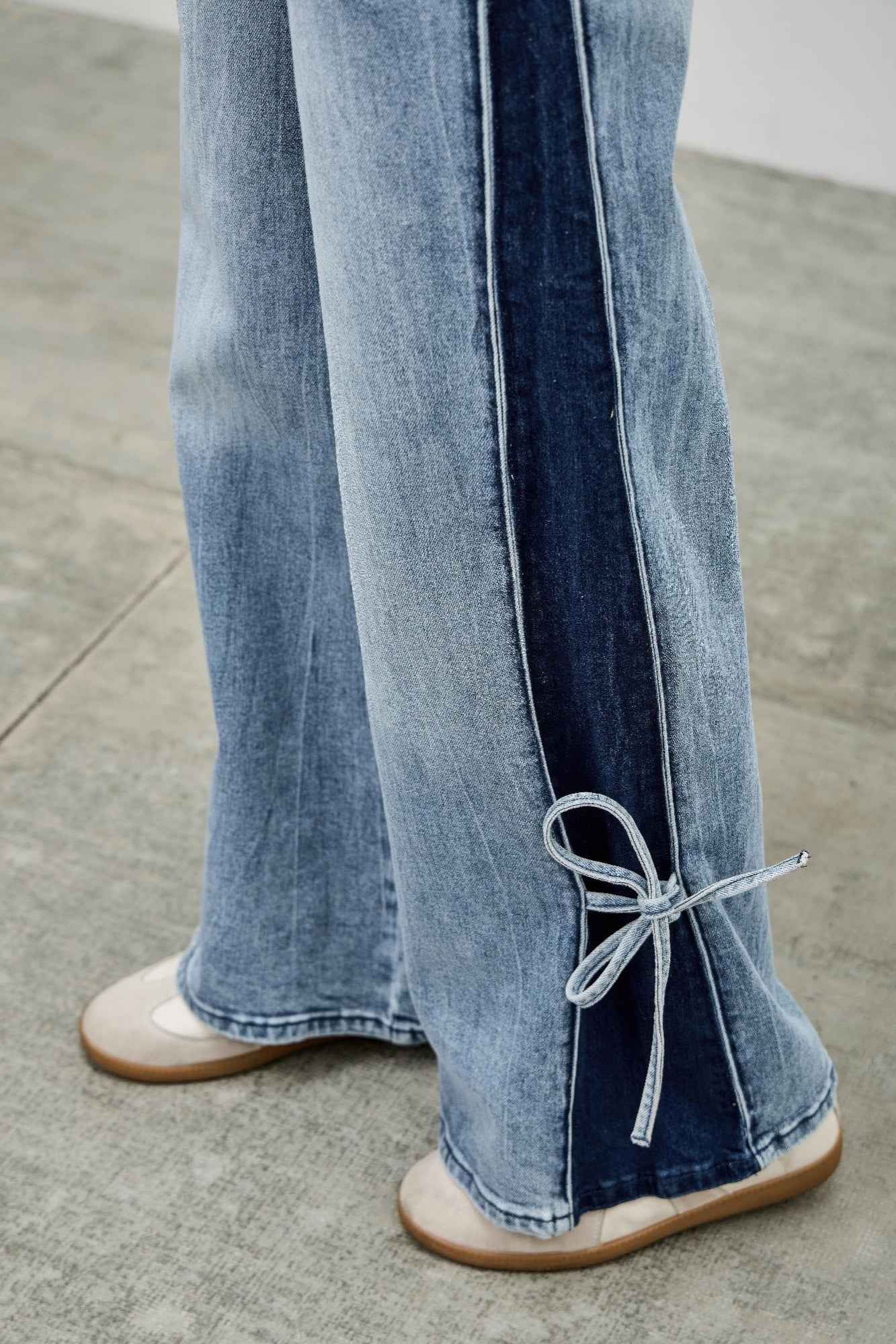 Mid Rise Contrast Wide Leg With Tie