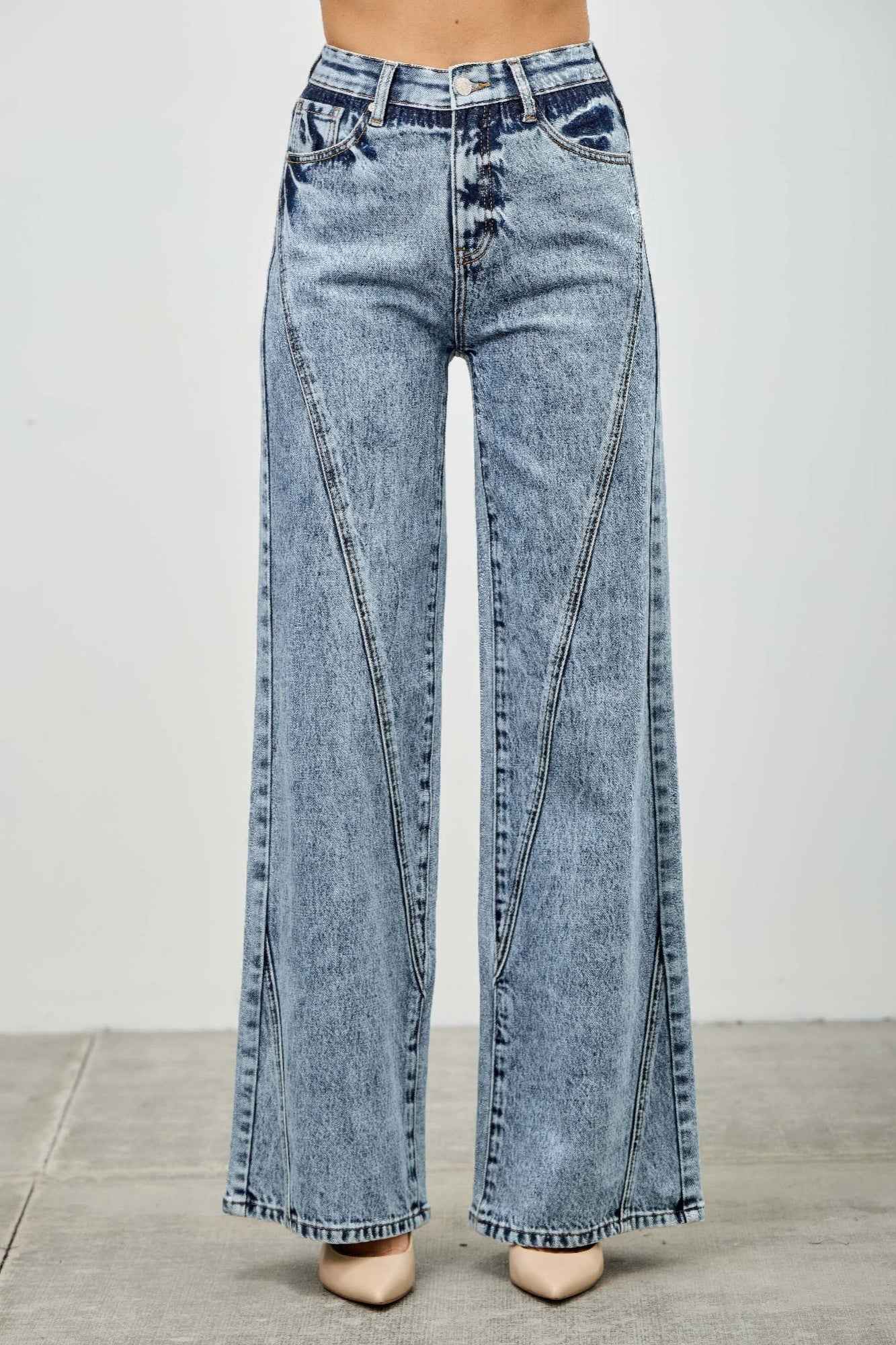 High Rise Relaxed Straight With Seam Detail