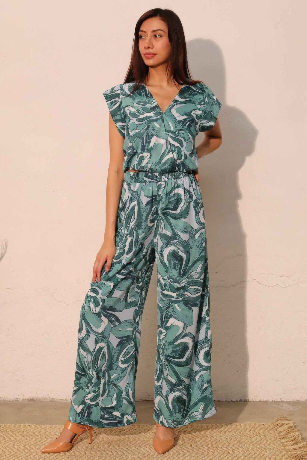 Chasing Petals Pocket Pants