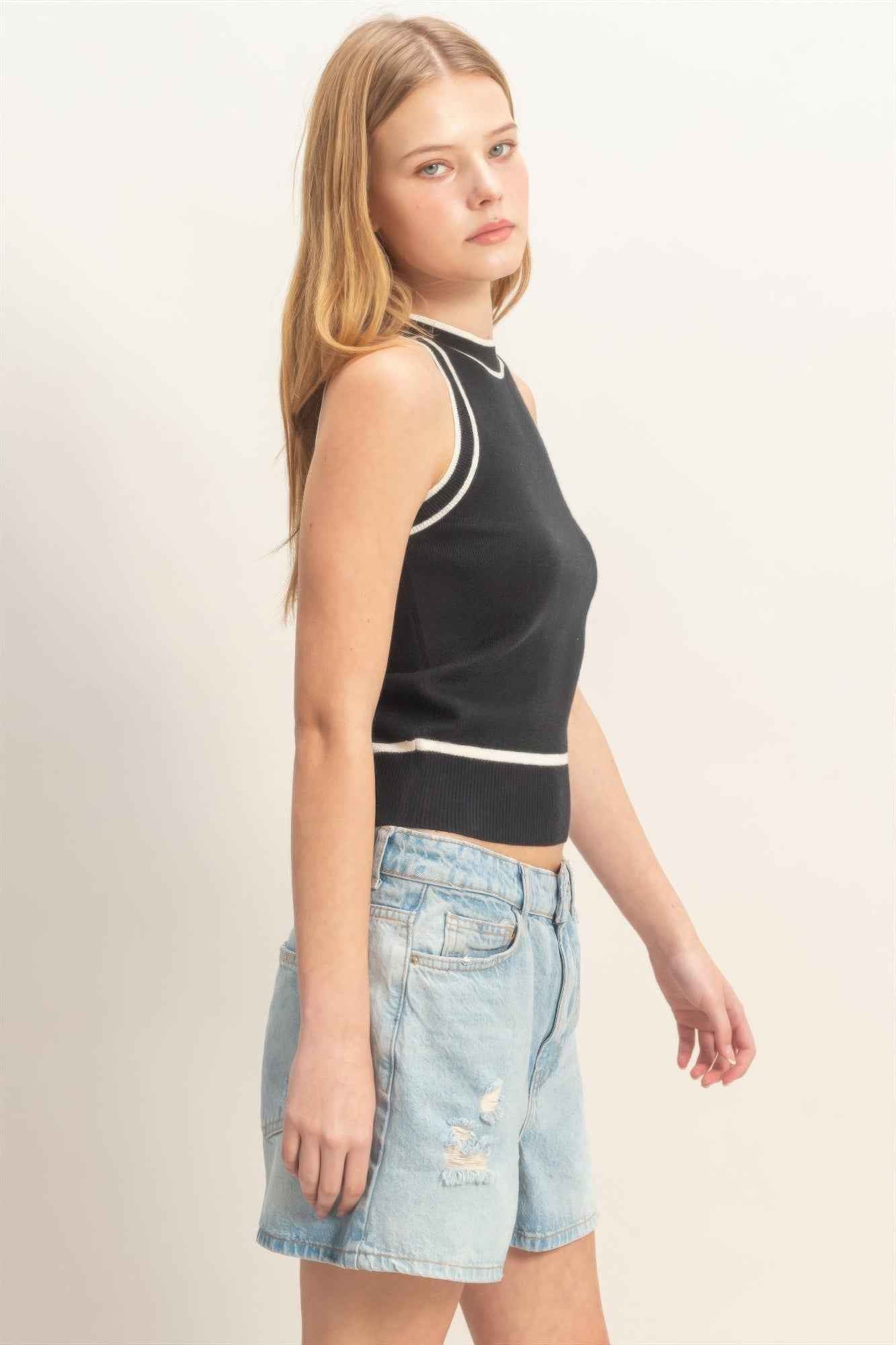 Contrast Trim Sleeveless Ribbed Top