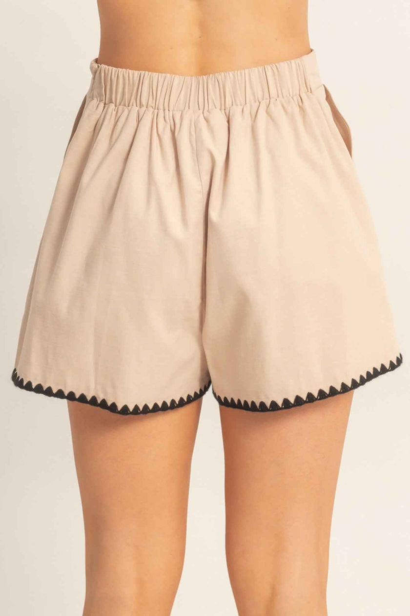Scallop Trim High-waisted Shorts