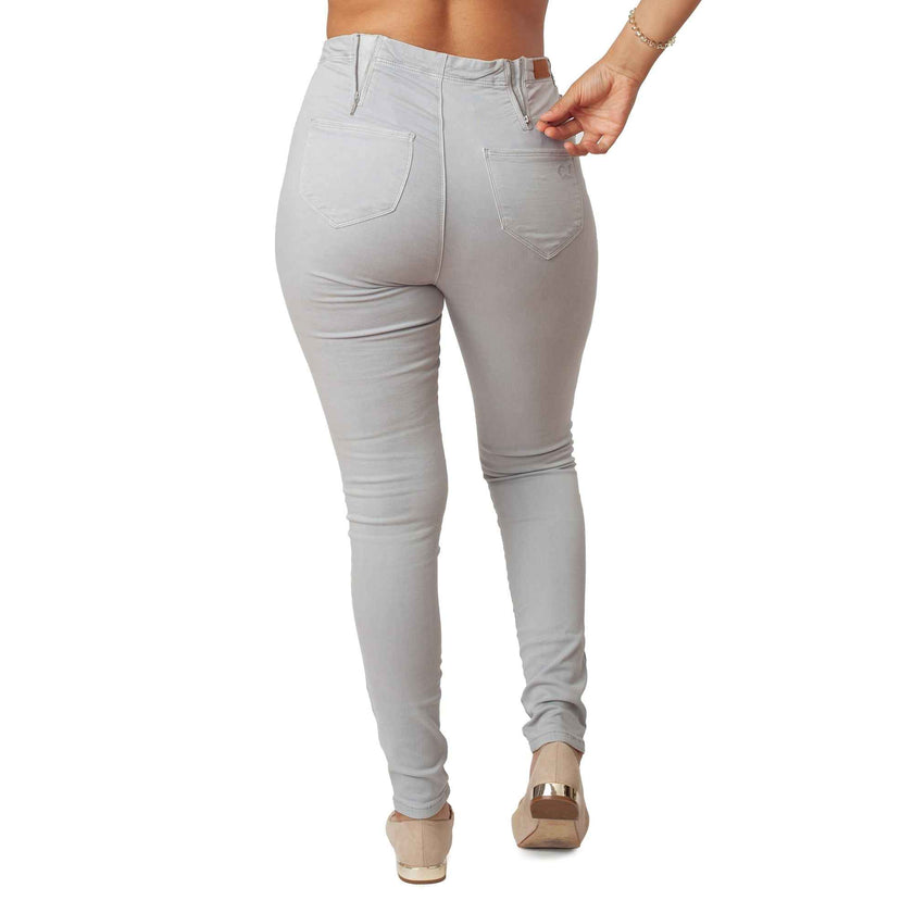 Light Grey Jeans Basic Signature Style