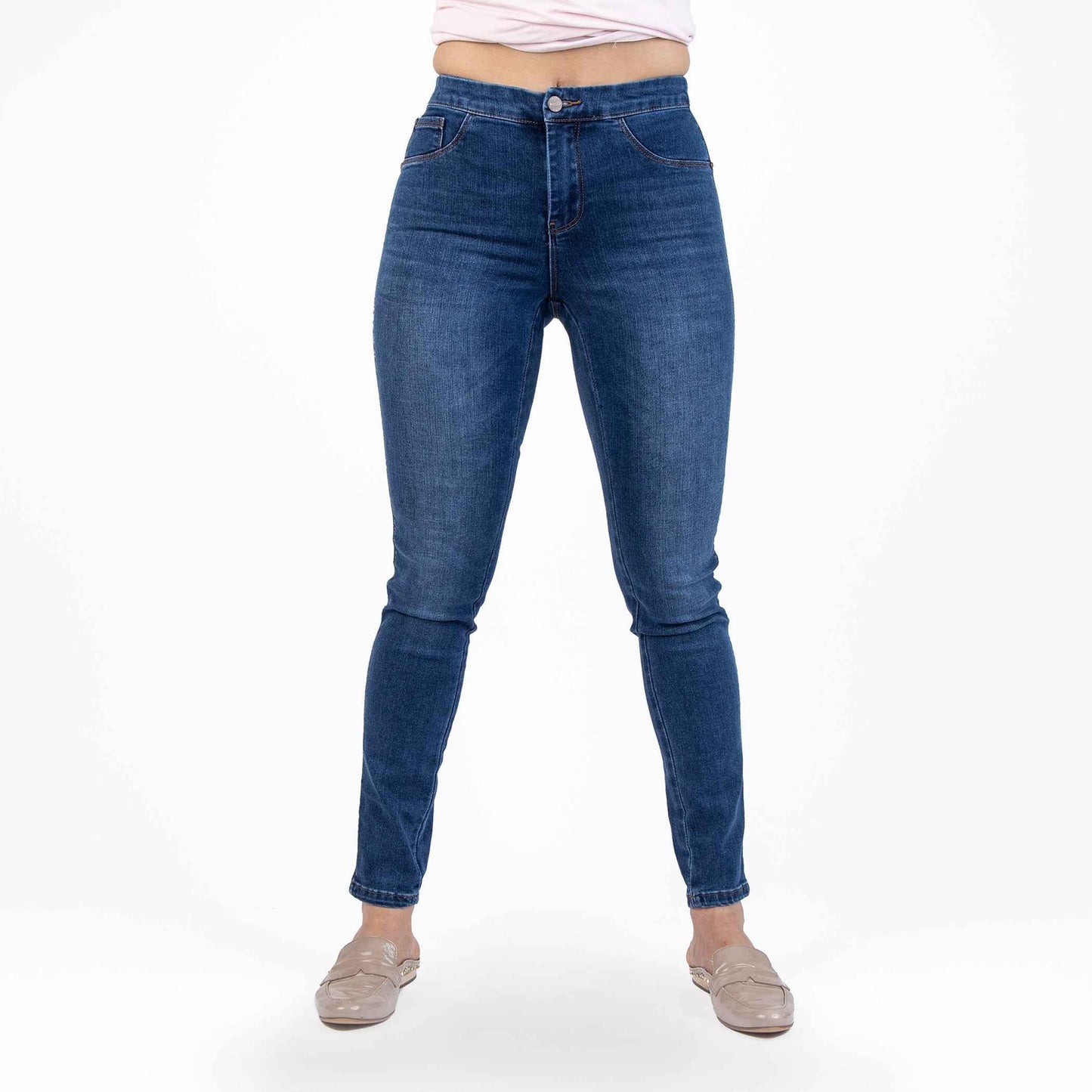 Signature Style Med Wash Denim Jeans