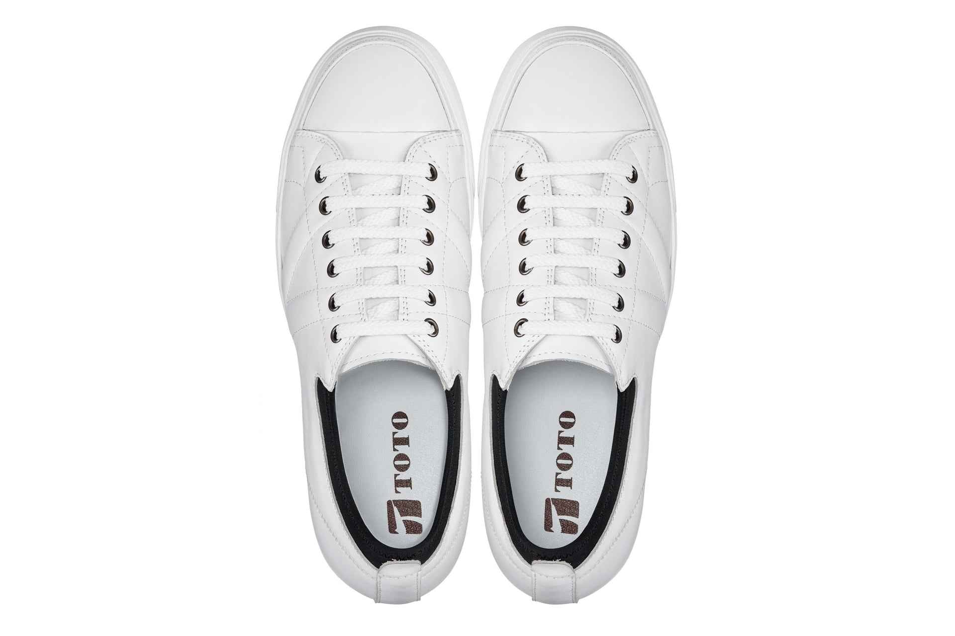 TOTO - D8171 - 2.4 Inches Taller (White/Black)
