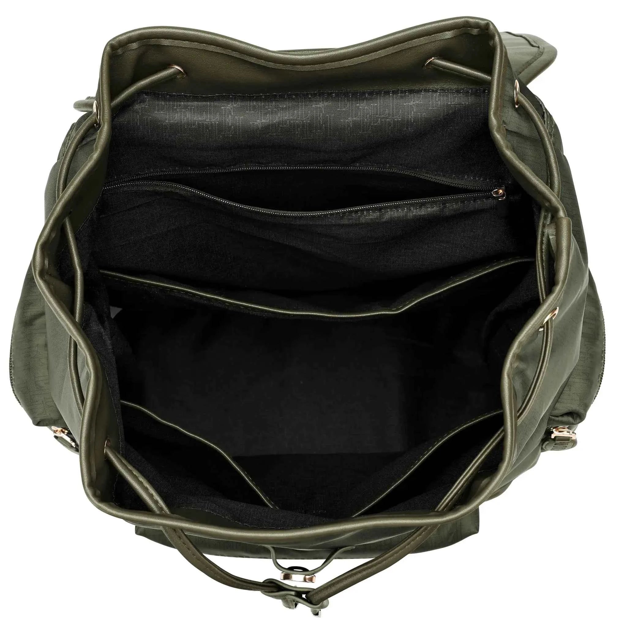Wayfarer 23L Backpack