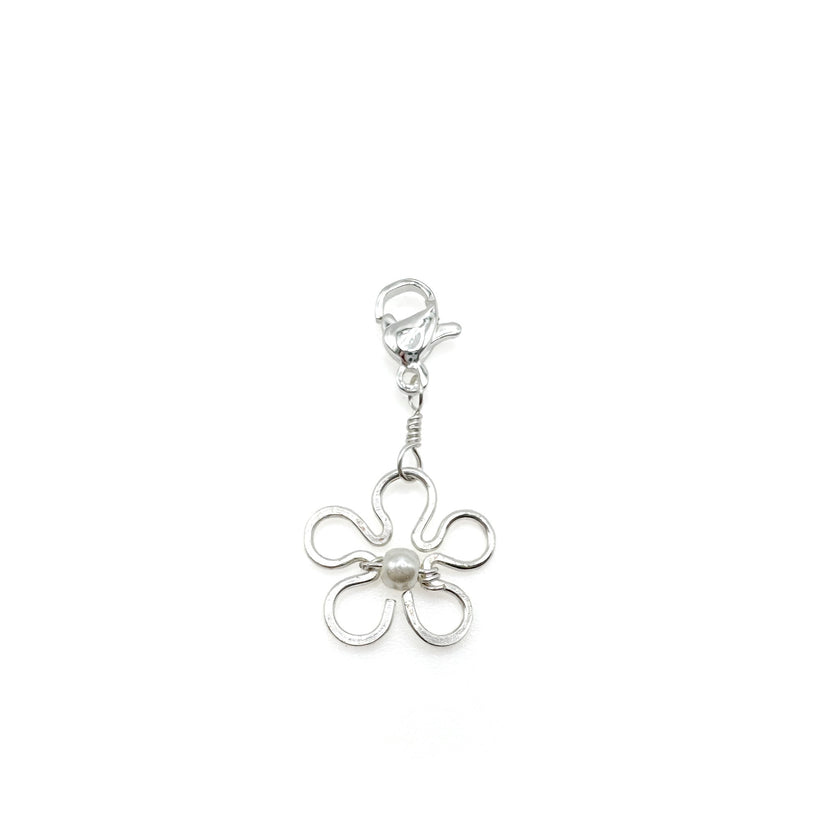 Flower silver charm