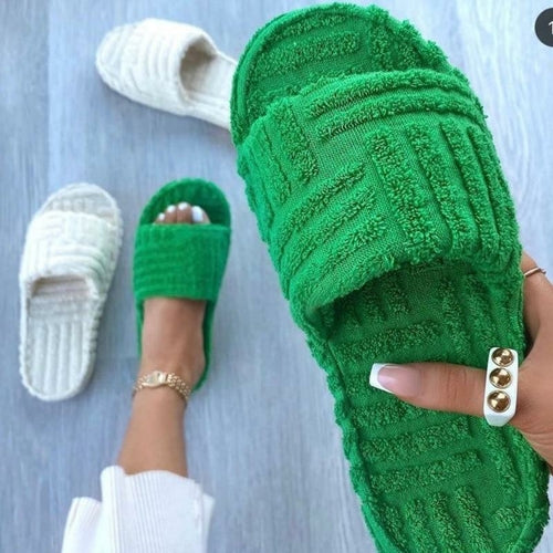 Flat Furry Slippers Women Thick Sole Outdoor Beach Slides