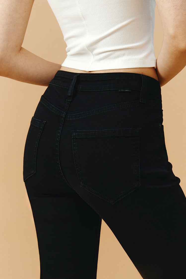 Vintage High Rise Flare LALA Jeans HJ186
